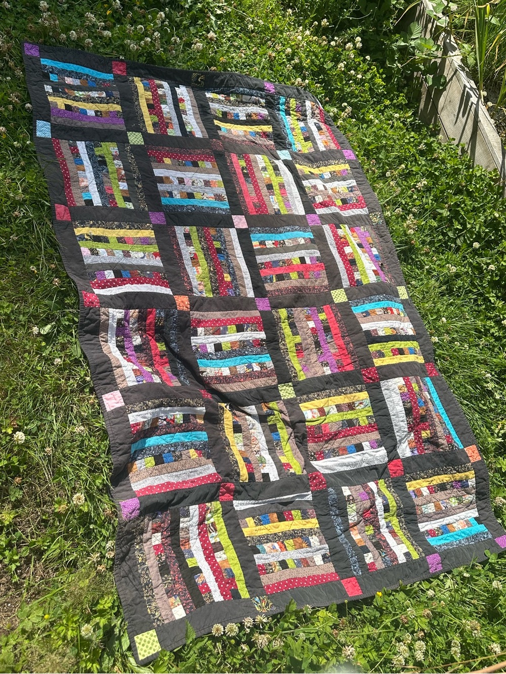 Handmade scrappy strip quilt traditional "Sticks and Stones" pattern